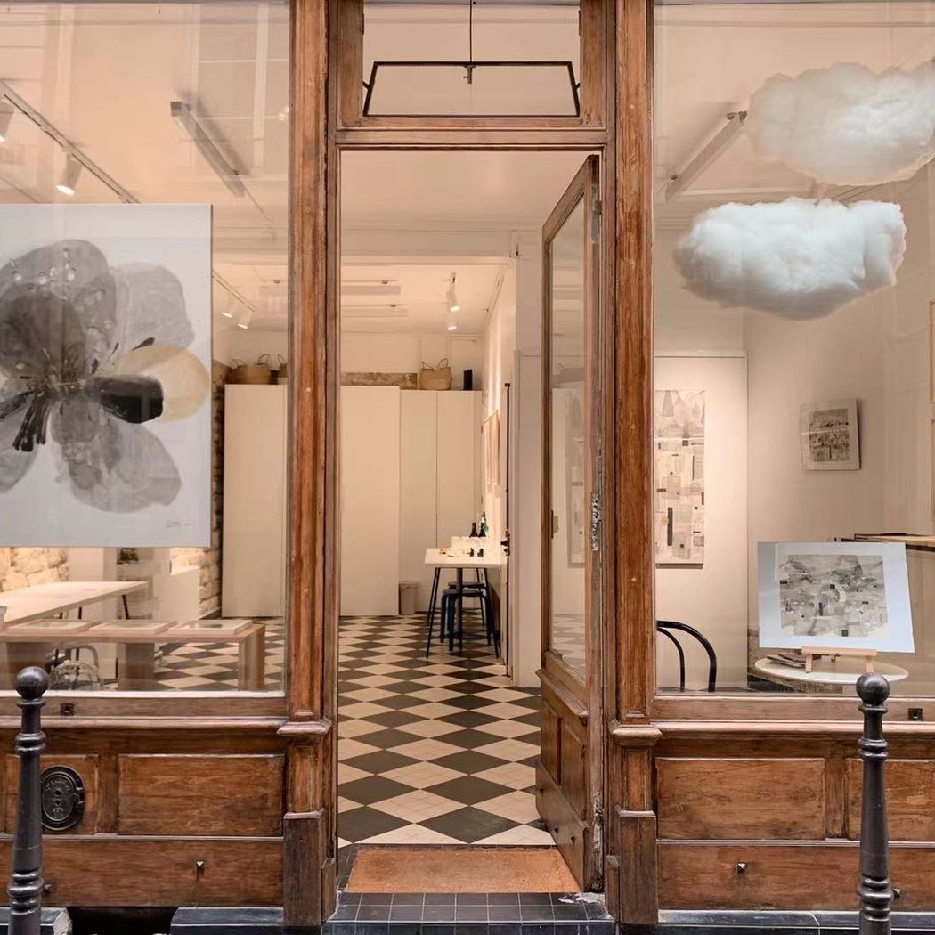 LooLooLook Gallery 3