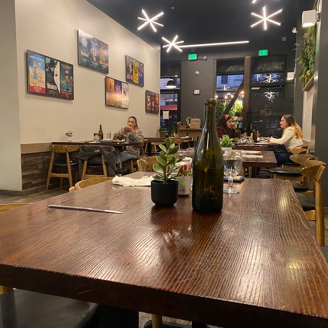 Sam's American Eatery 3