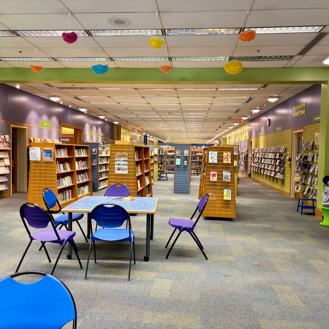 Book Launch: THE LIBRARY of AMORLIN by NYT-Bestseller, Kalyn Josephson 2