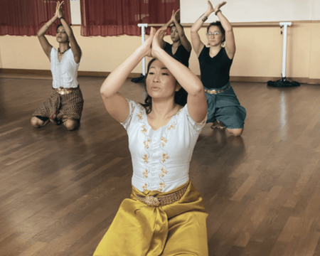Danse sacrée cambodgienne avec Chang Thona Dragon Naga 1