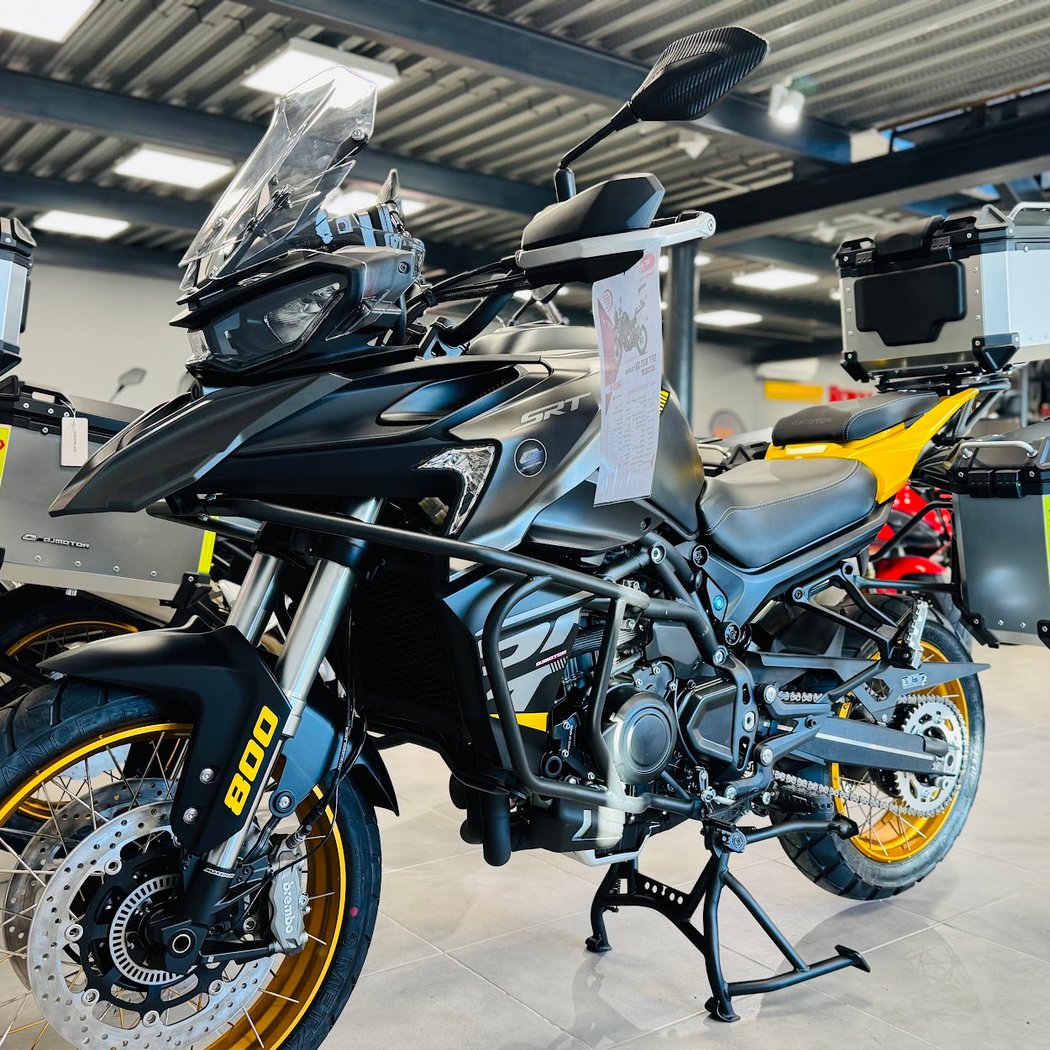 ROYAL MOTORCYCLE, Concessionnaire de motos et atelier toutes marques 3