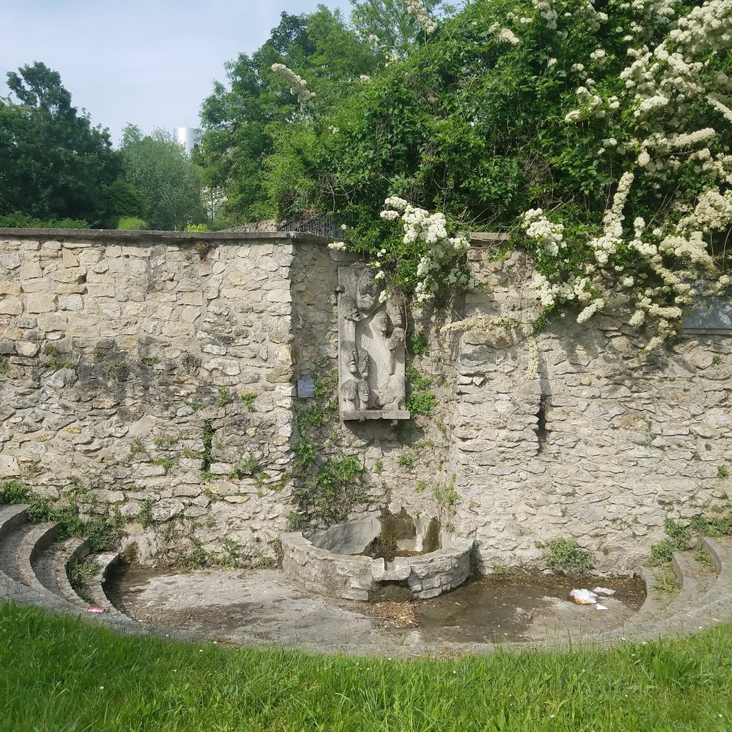 The fountain Jean Valjean 1