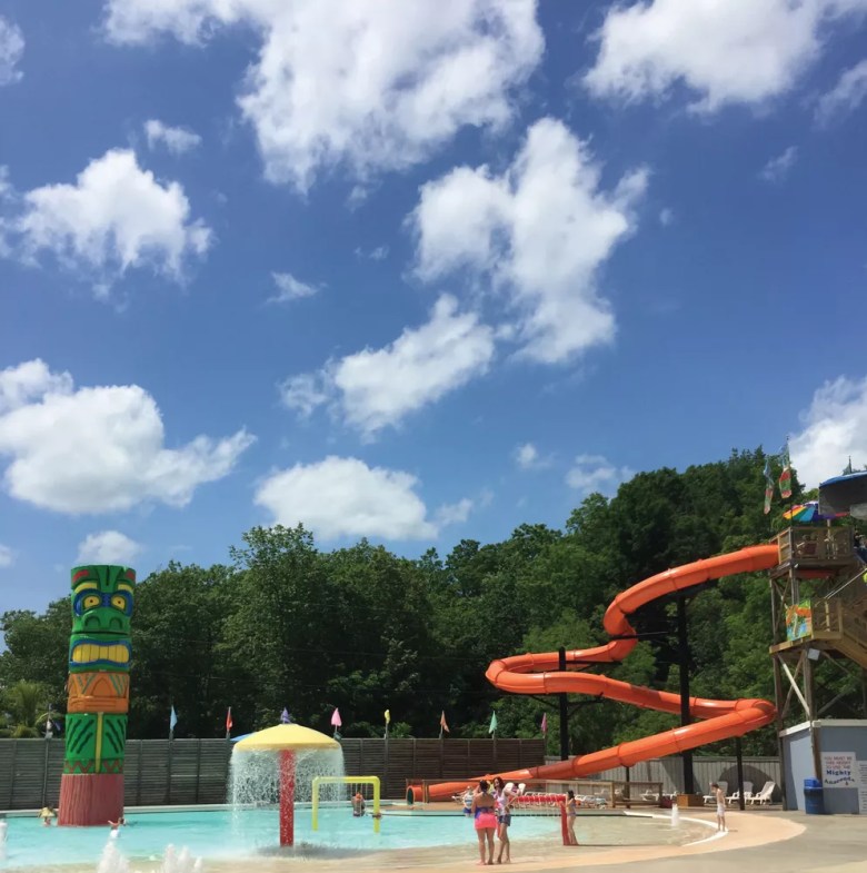 Zoom Flume Water Park 2