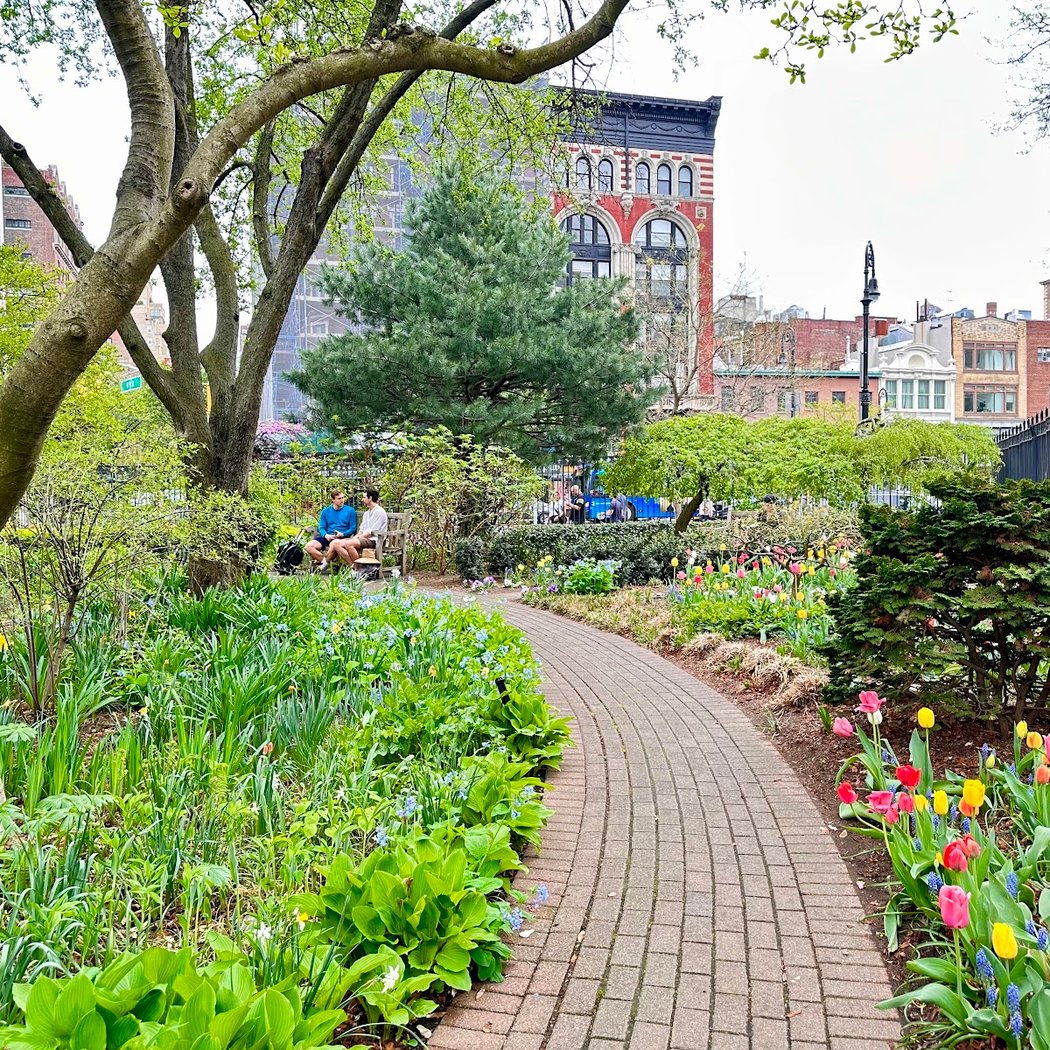 Jefferson Gardens’ Garden Volunteer Session 1