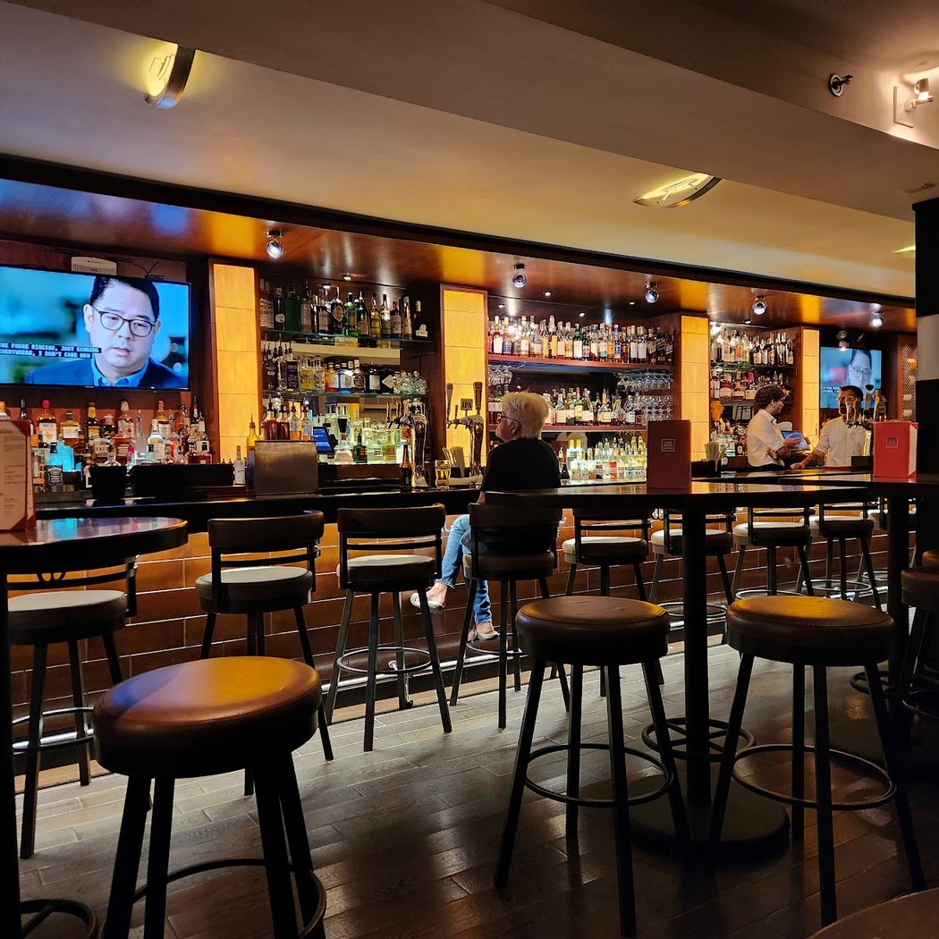 Glass House Tavern 2
