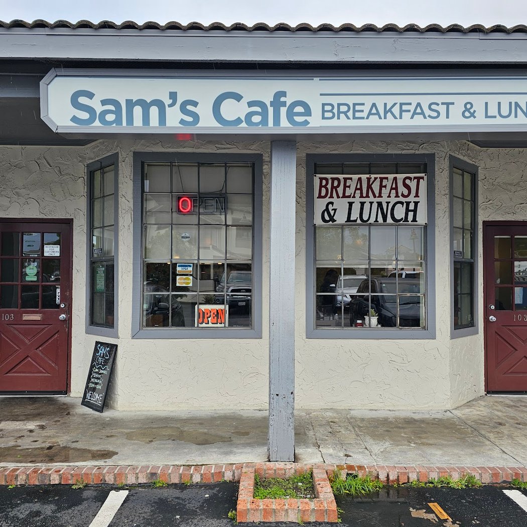 Sam's Cafe 3