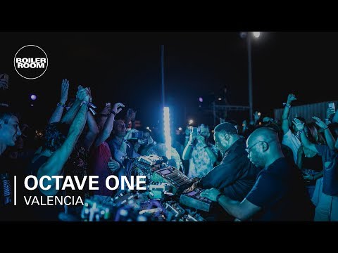 Octave One 2