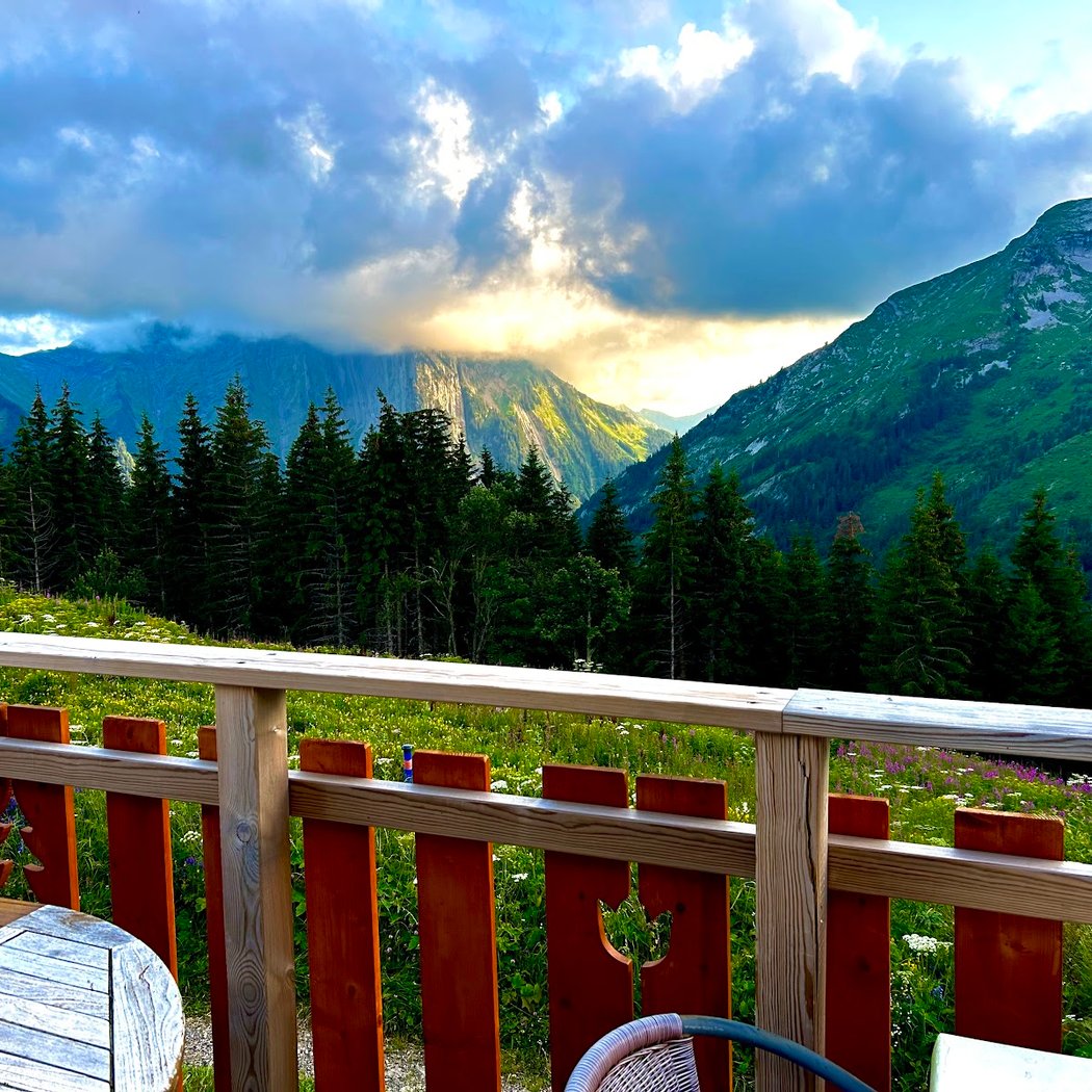 Chalet-refuge de Coutarse 1