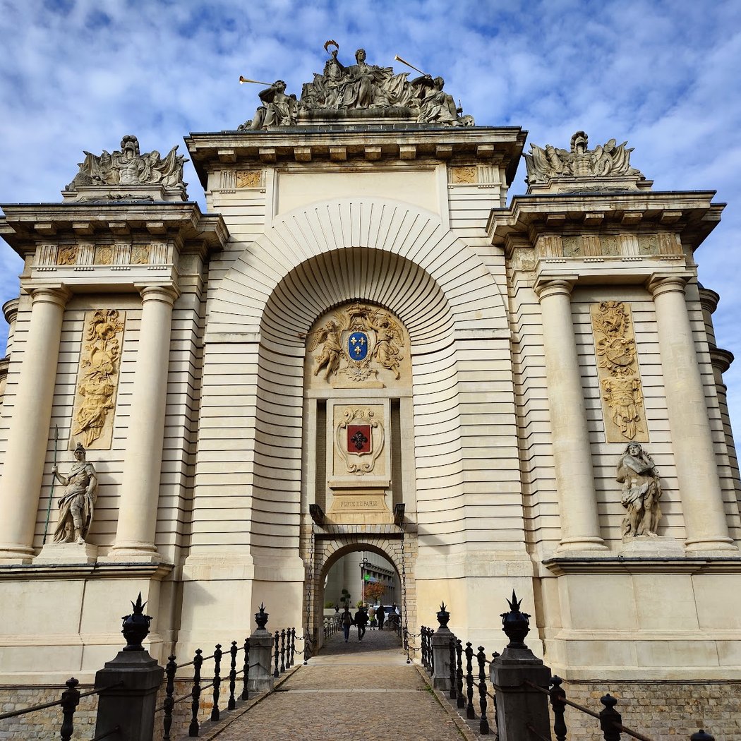 Porte de Paris 3