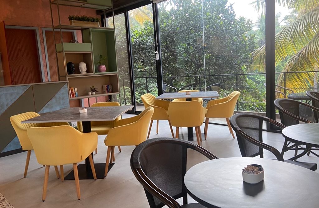 Cafe Grey by Dongle & Co 2