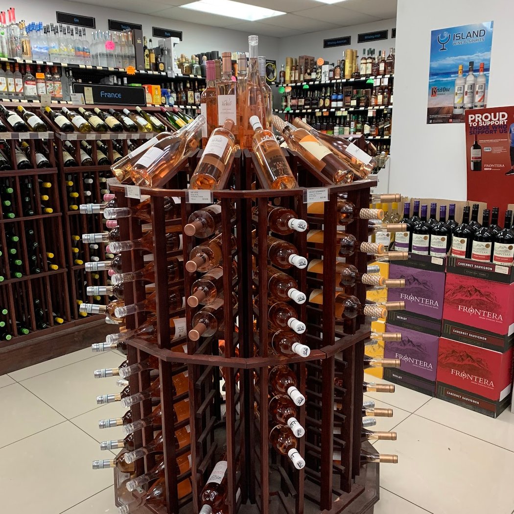 Island Wine n Spirits 3