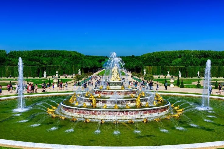 Latona Fountain 4