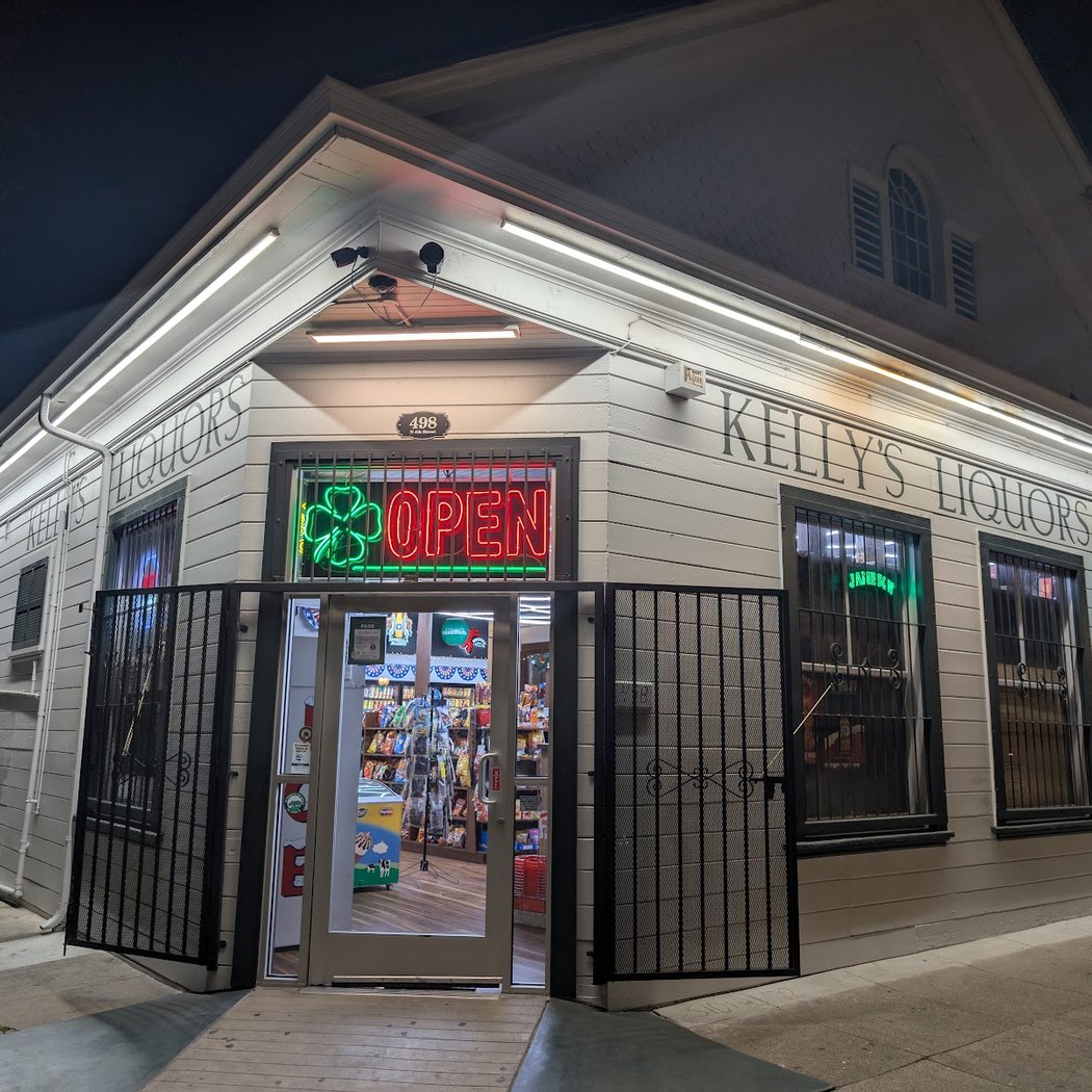 Kelly's Liquor Store 2