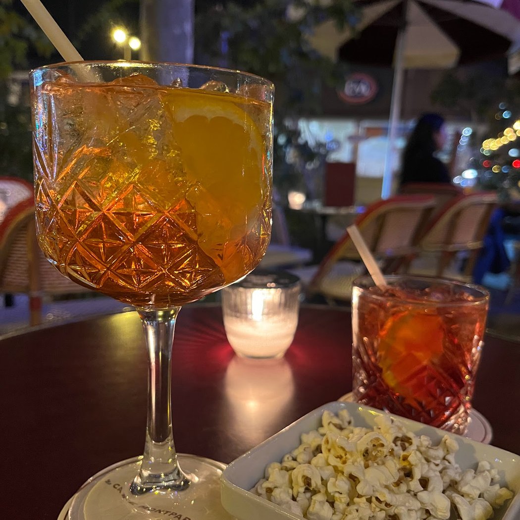 Café Montparnasse 3