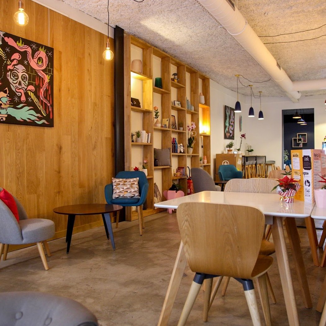 Emilie's and the cool kids - Cookies & Coffee shop 2
