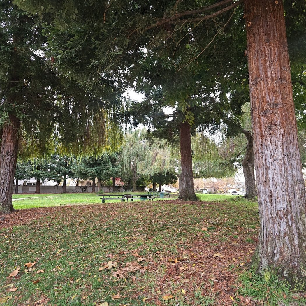 Stratford Village Park 2