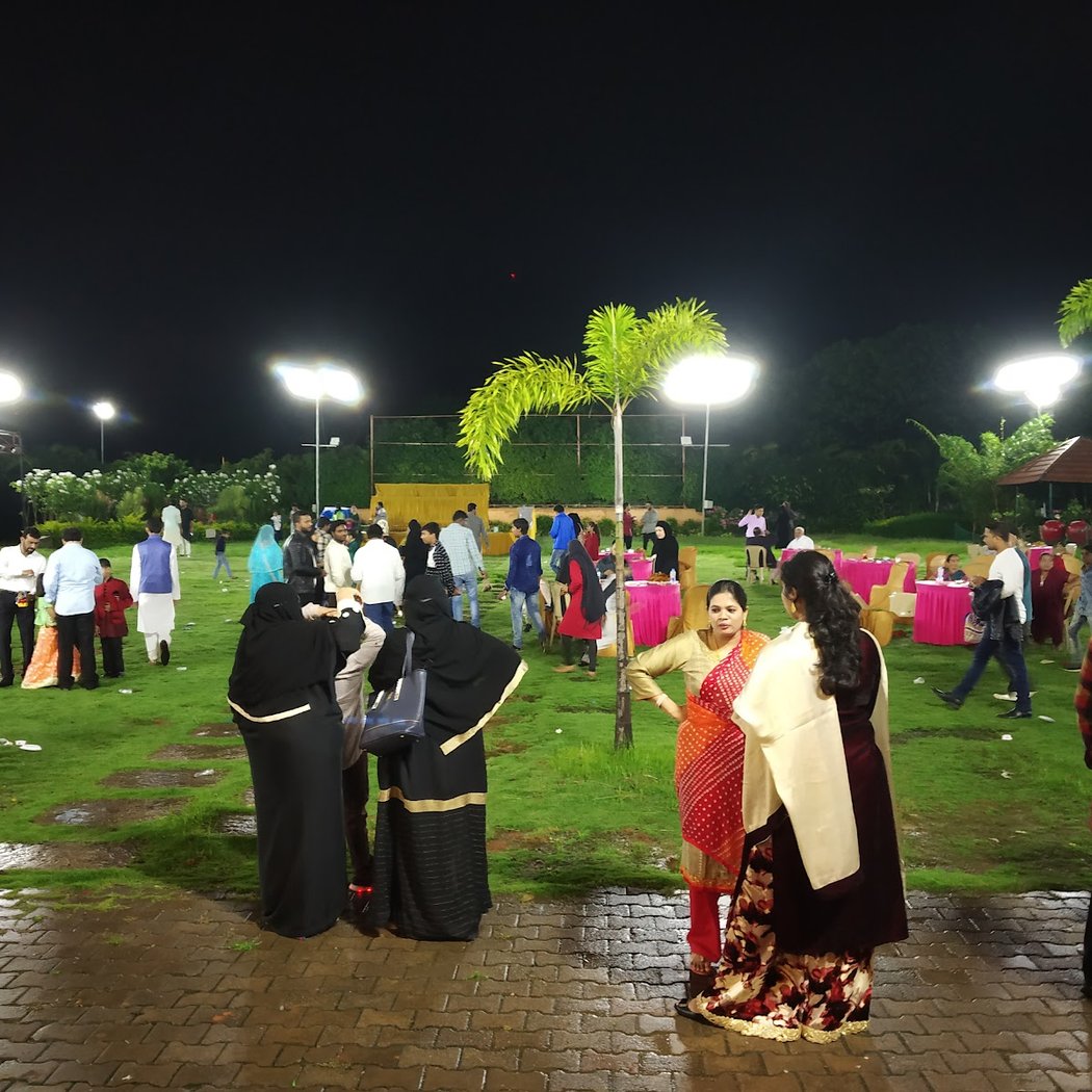 AnyBody Can Dandiya 6.0 3