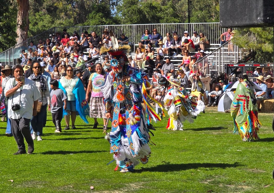 Stanford PowWow 1