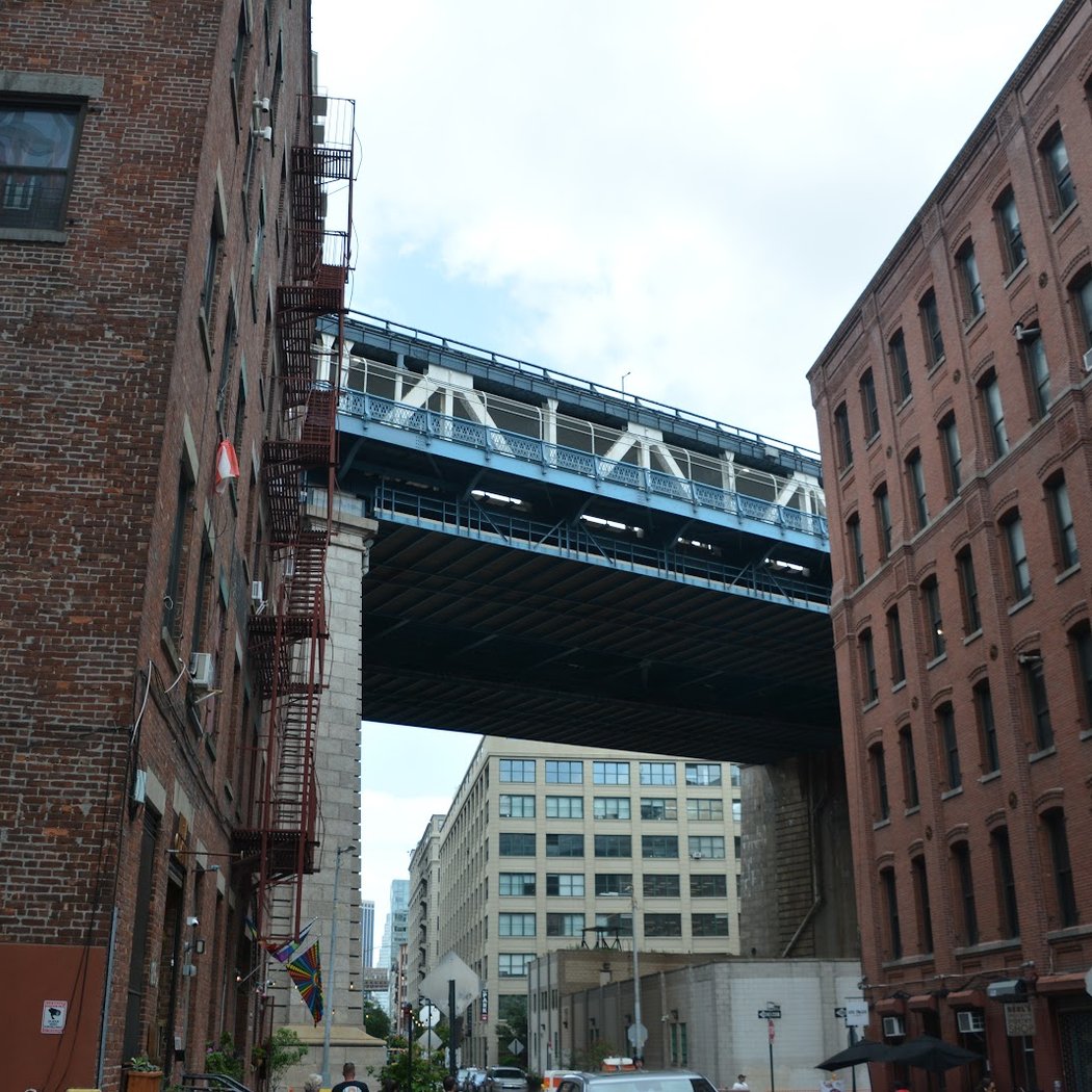 Under the Manhattan Bridge 1