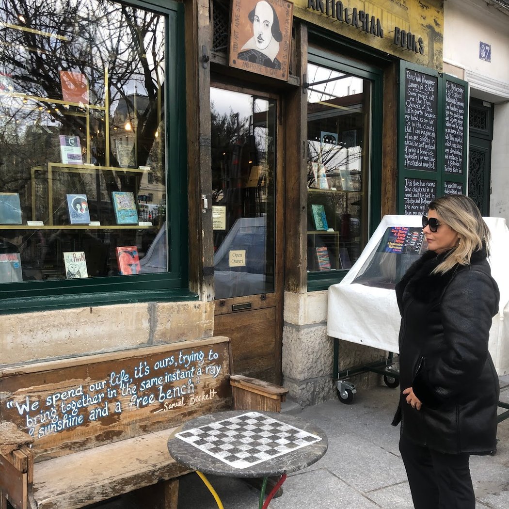Cherche des trésors littéraires dans le quartier Latin 2