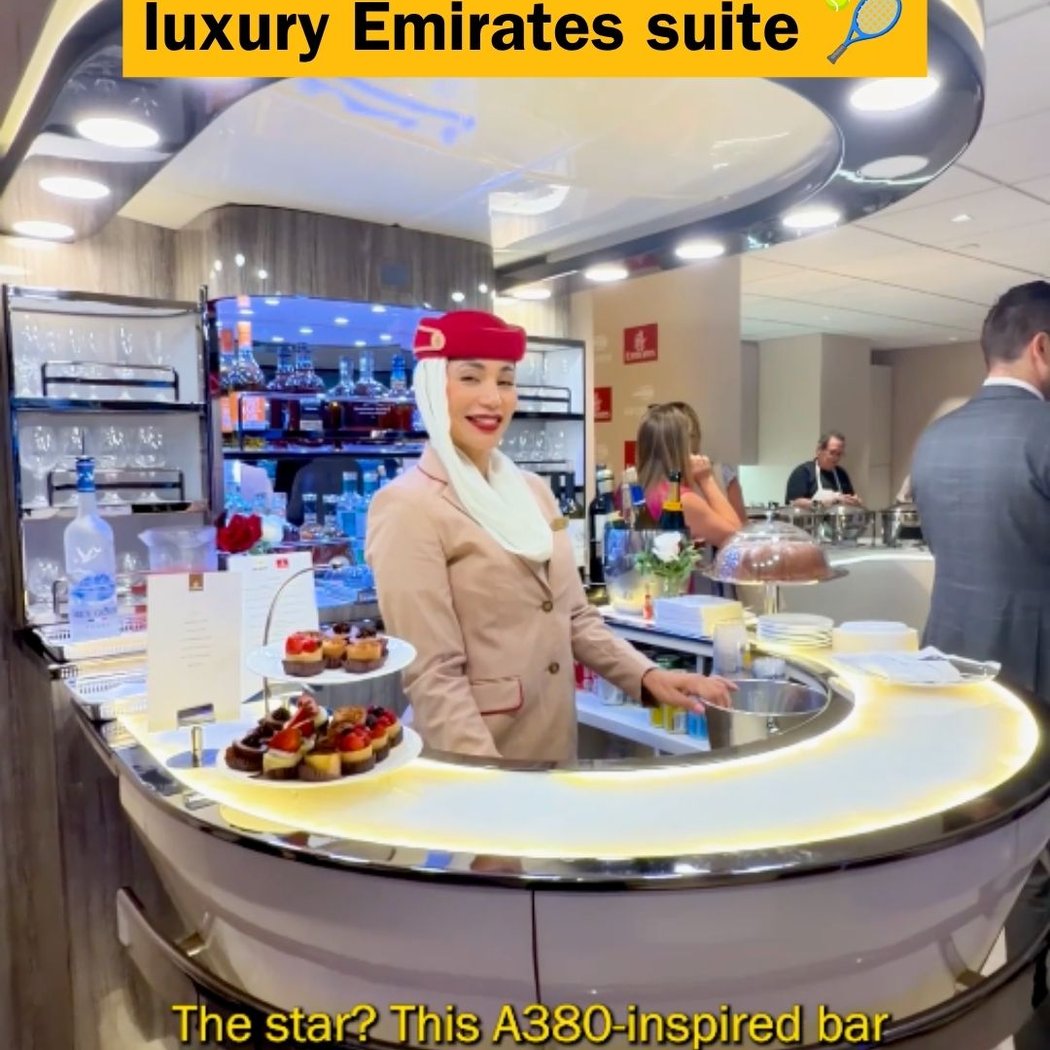 Emirates Lounge 1