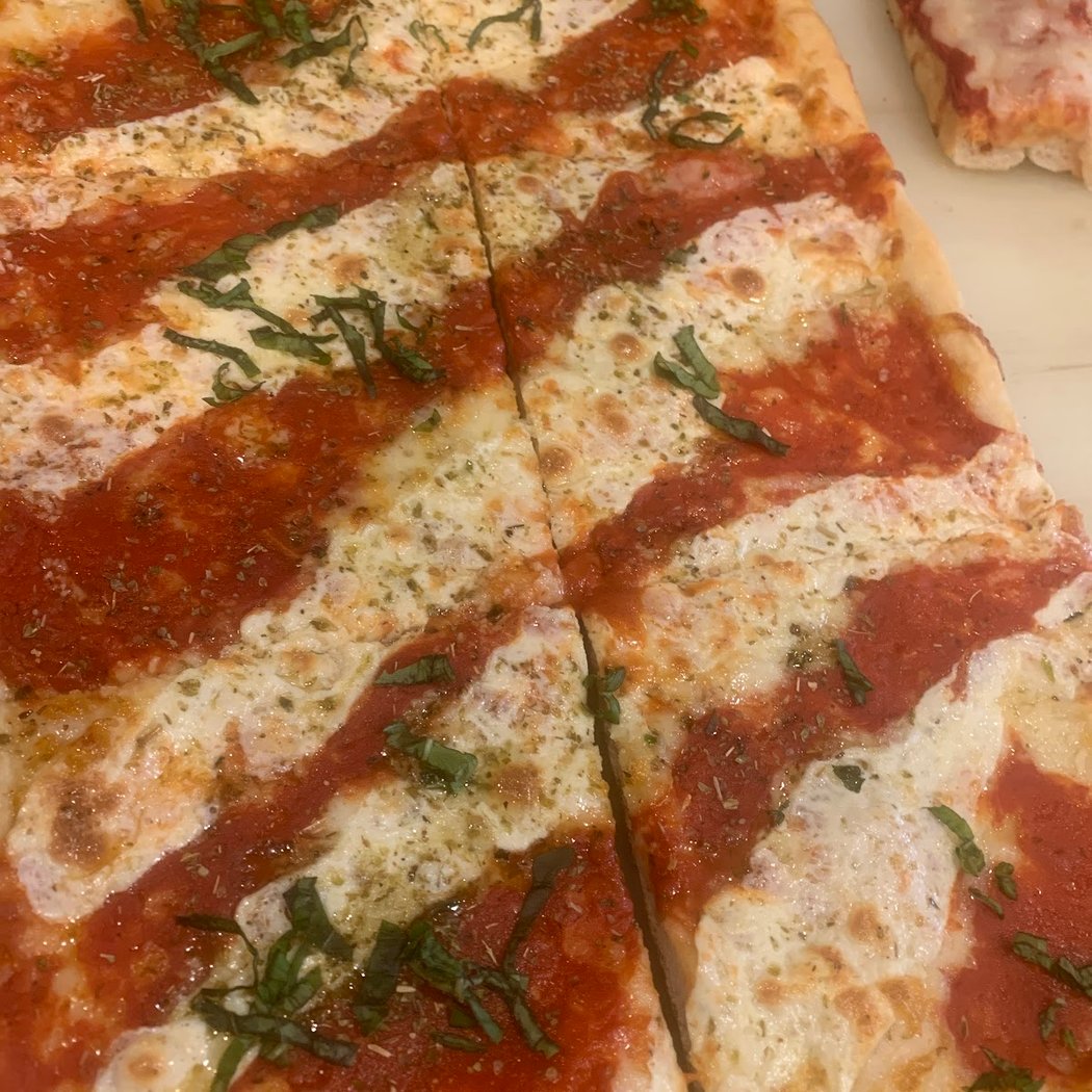 Taste of Italy Pizza Restaurant 1