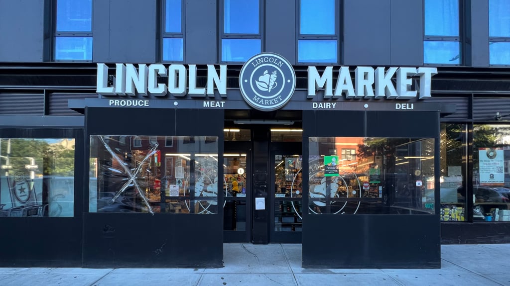 LINCOLN MARKET 2