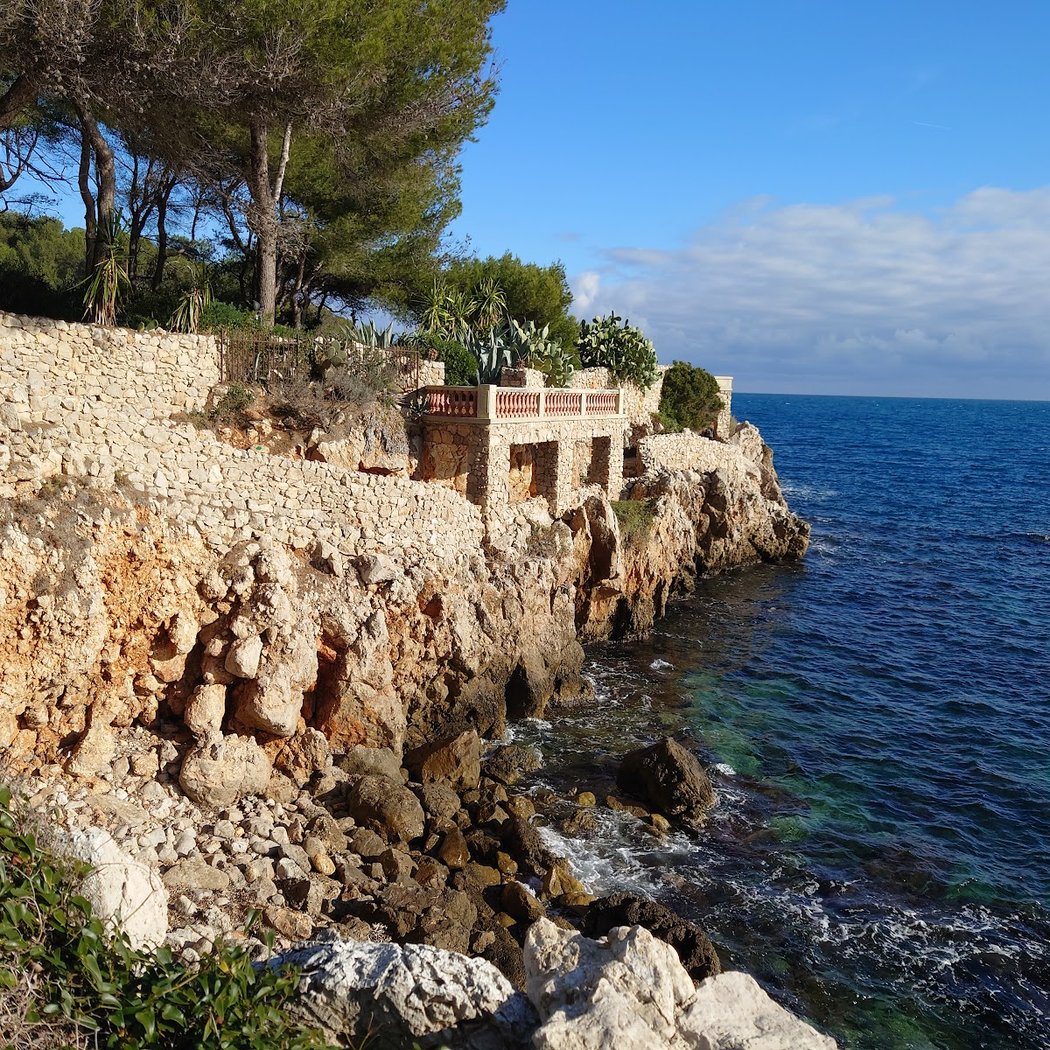 Baie des Milliardaires d'Antibes 3