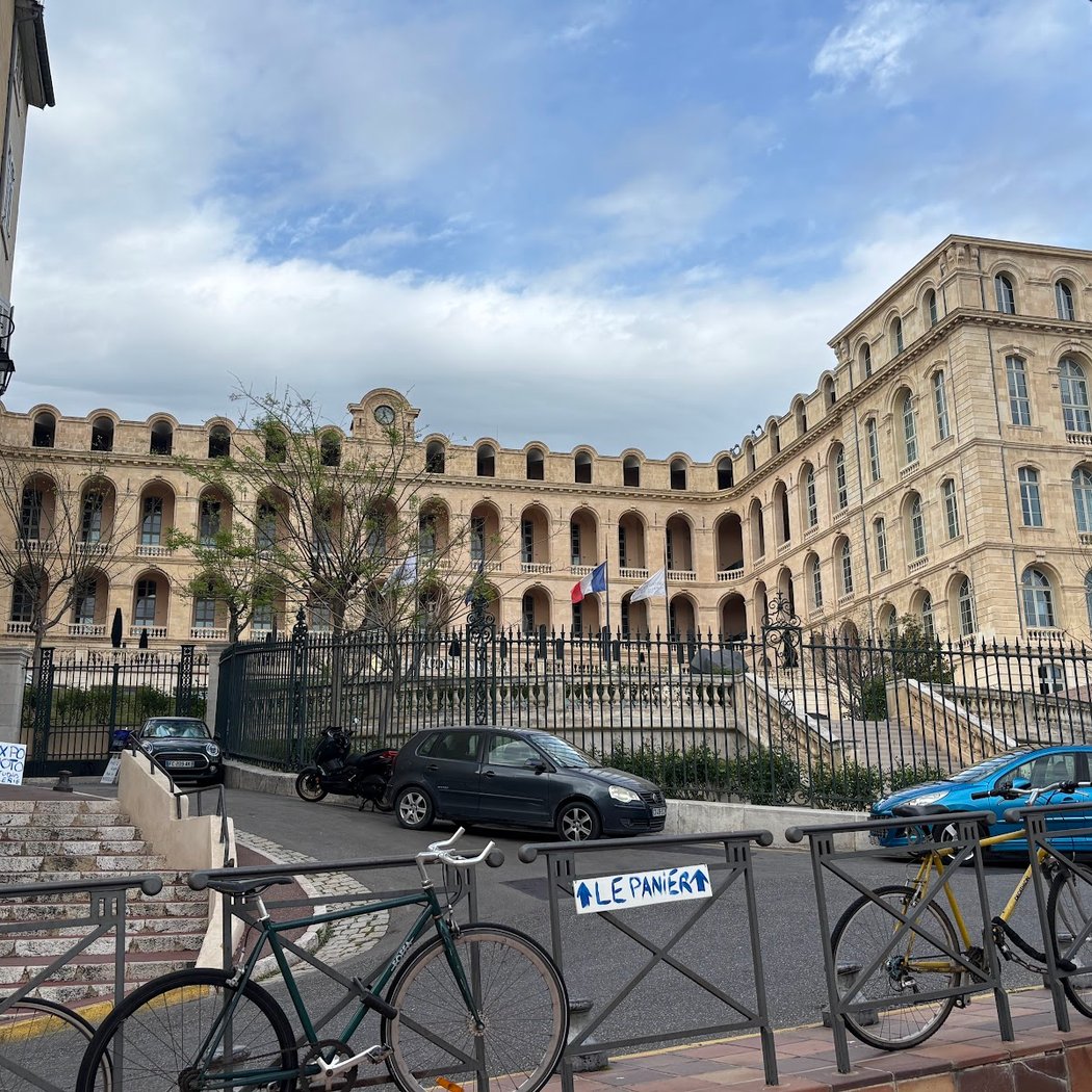 Association pour les musées de Marseille 3