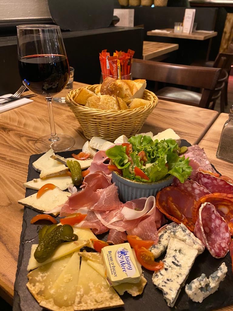 La Place - Restaurant Brasserie Paris 13 1