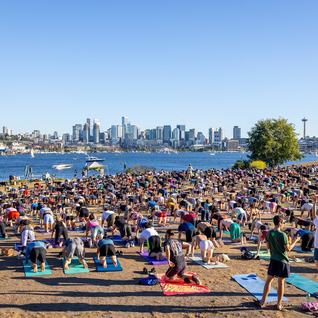 Yerbana Yoga in the Park
