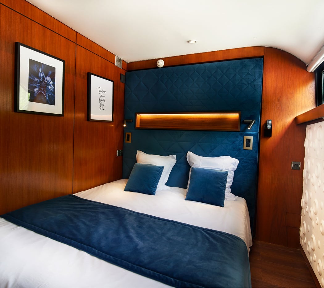 Le VIP Paris - Yacht Hotel 3