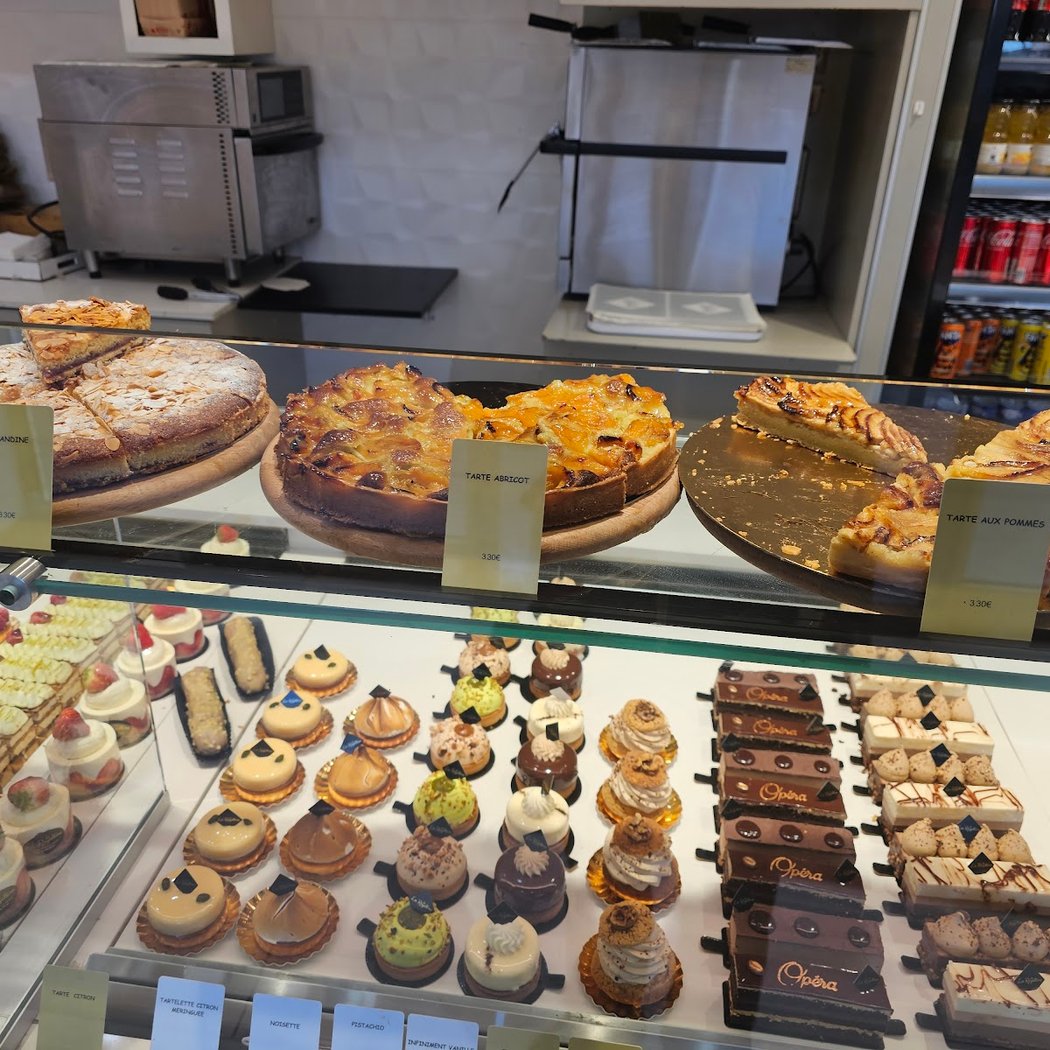 Boulangerie Pâtisserie La Royaltine 3