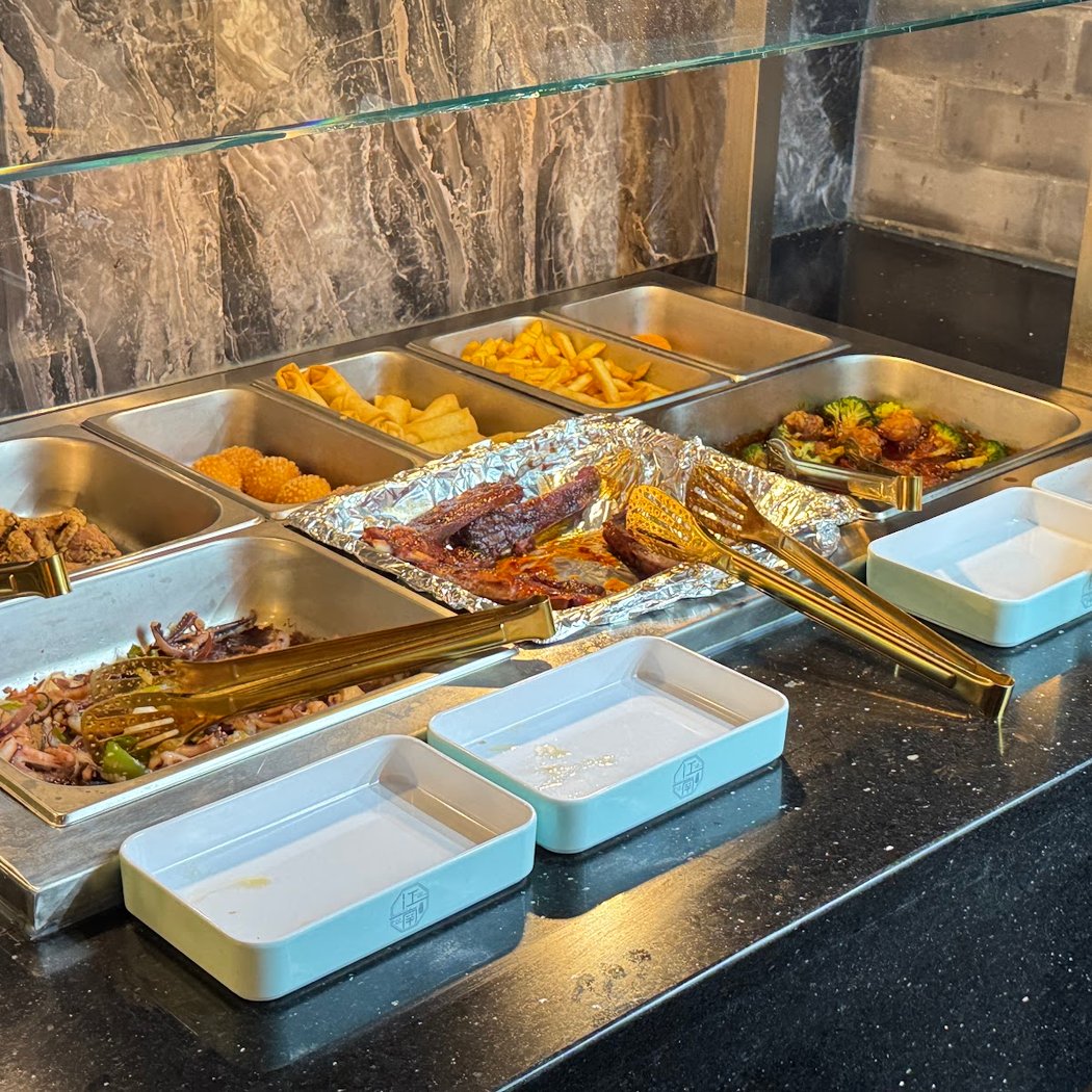 Gangnam Bar BBQ & Hot Pot 3