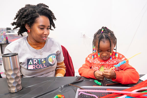 Holiday Craft Studio