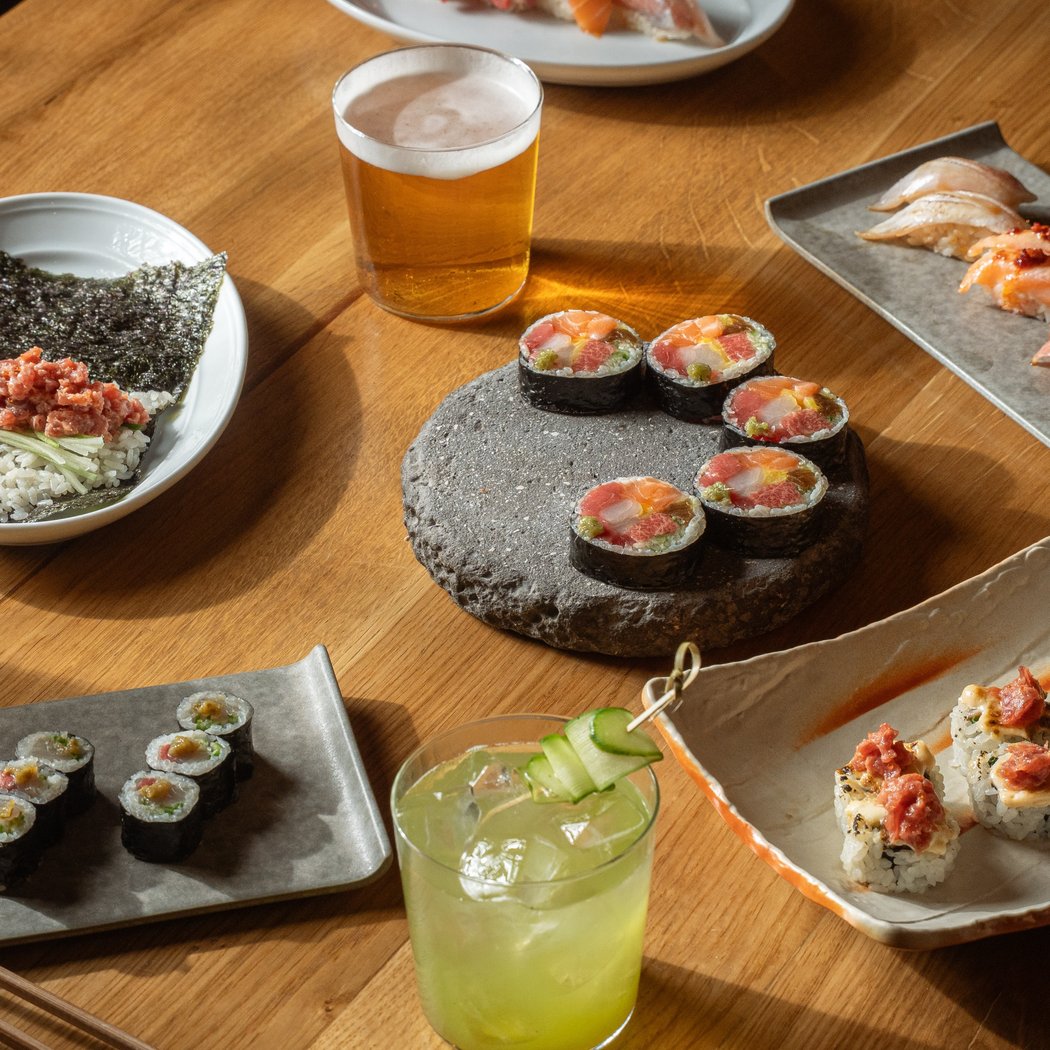 TOMO x The MIDDLE BAR Collaboration Event 3