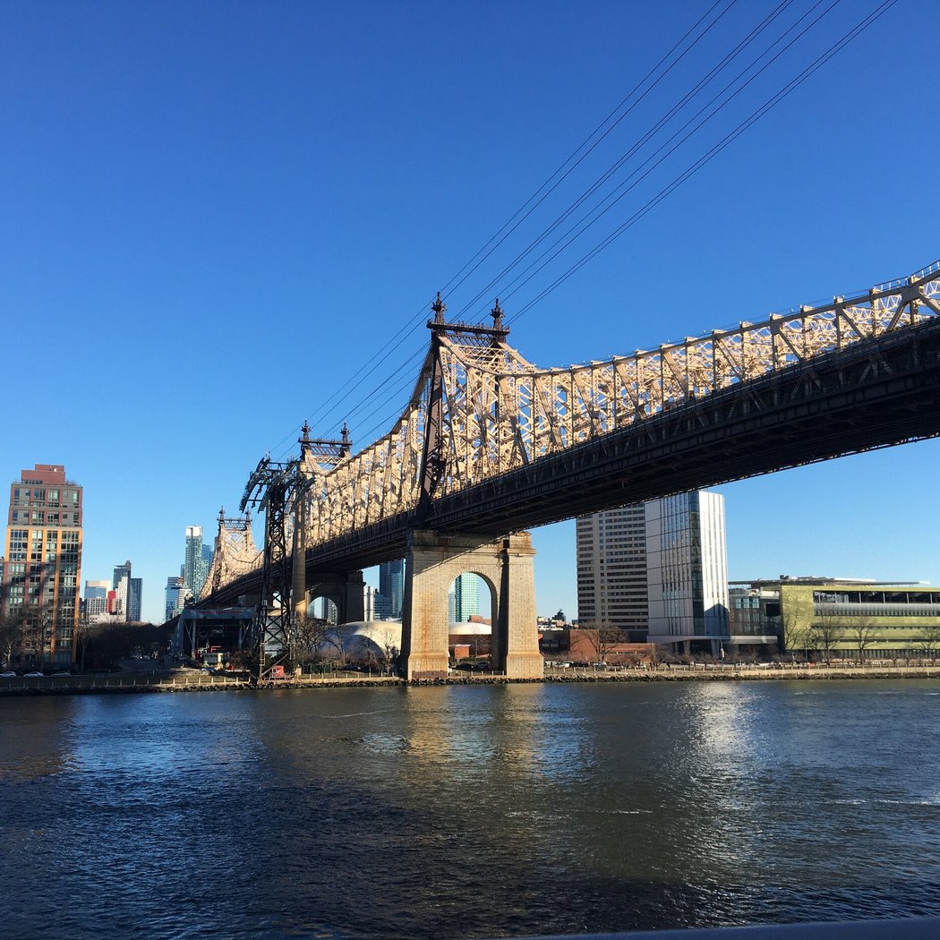 E River Esplanade 3