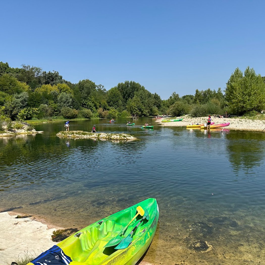 Kayak Vert Pont du Gard - Canoeing on the Gardon 3