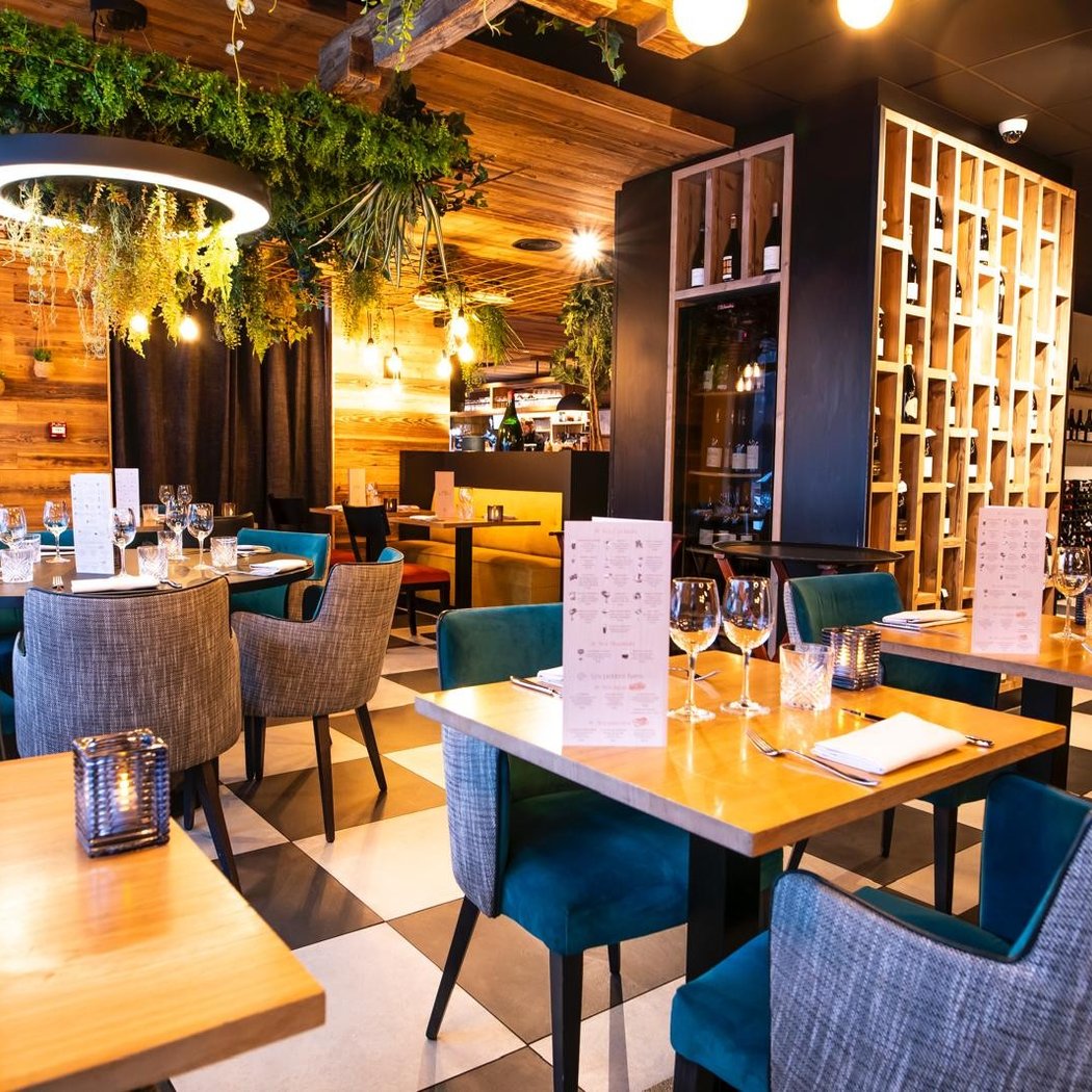 Les 2 mules - Restaurant La Clusaz 2