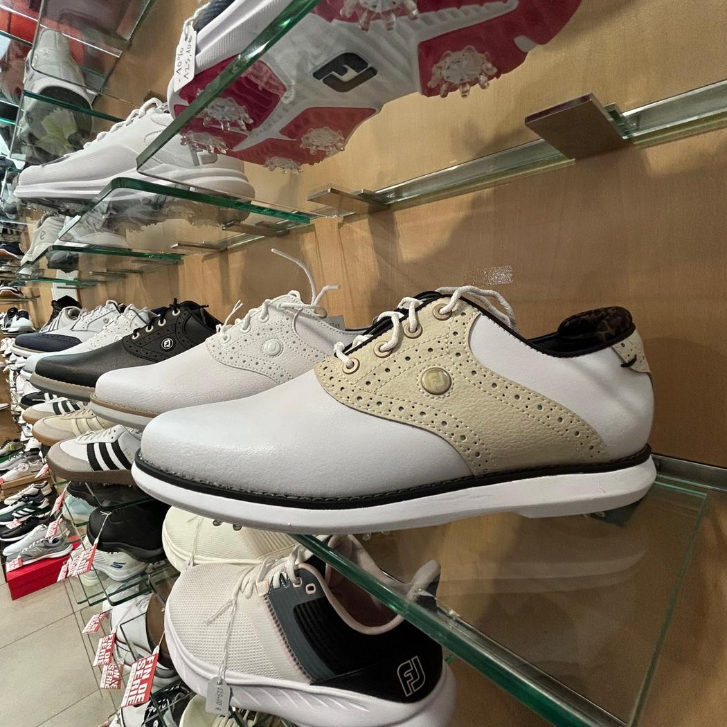 Golf Plus Mode & Shoes 1