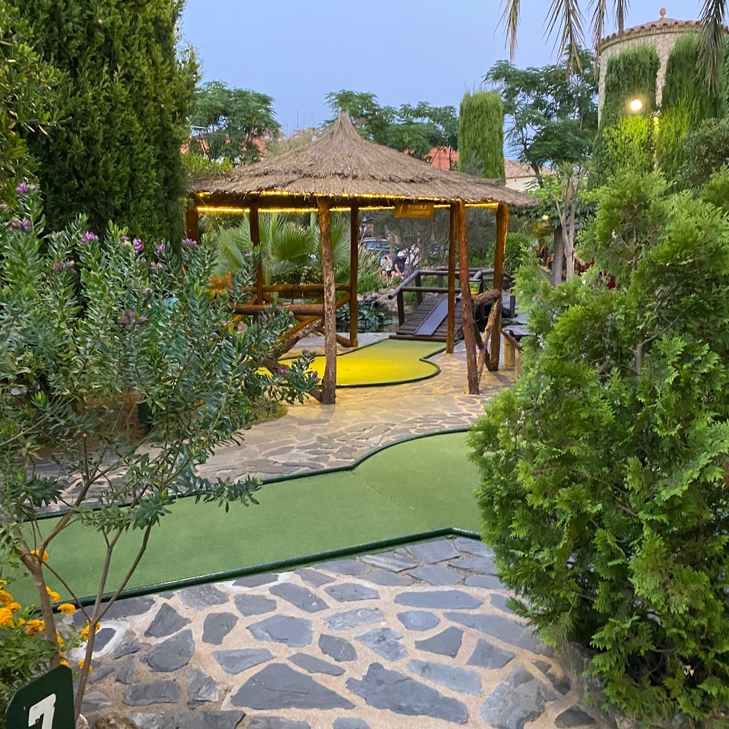 Minigolf Carmansó 1