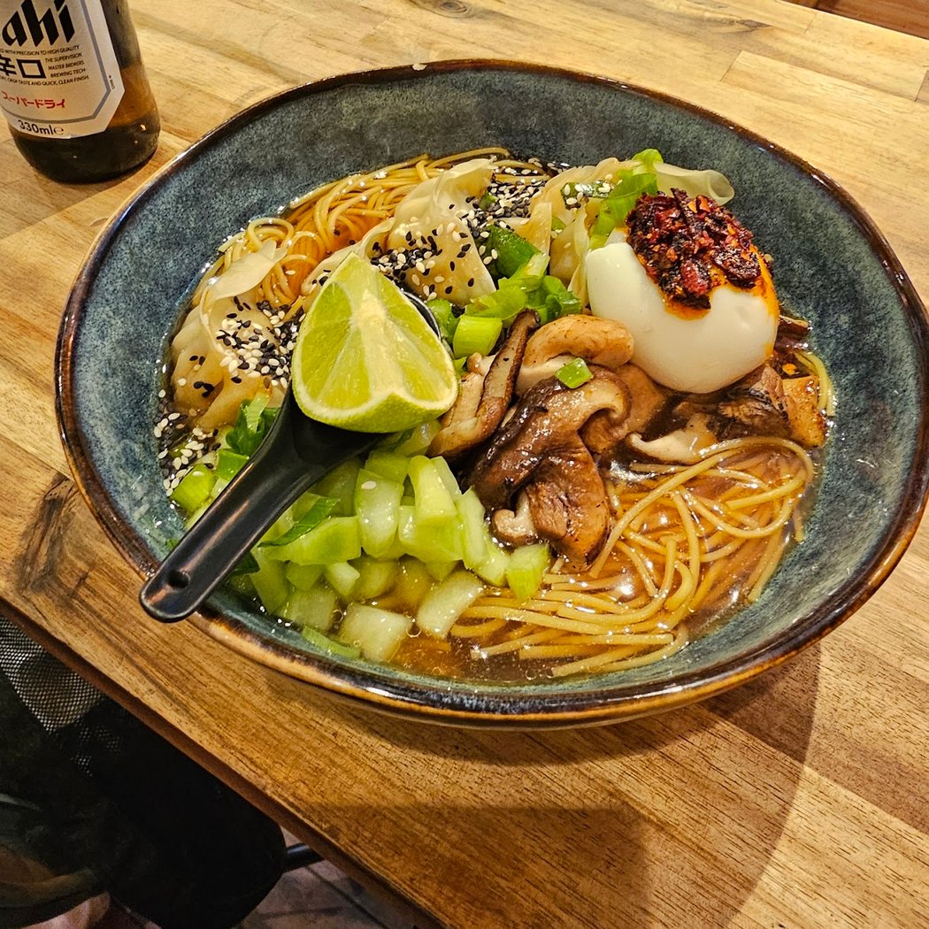 Kamado Kitchen 1