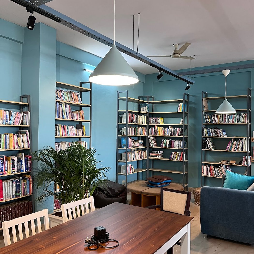 Nuk Library Cafė and Cowork 1