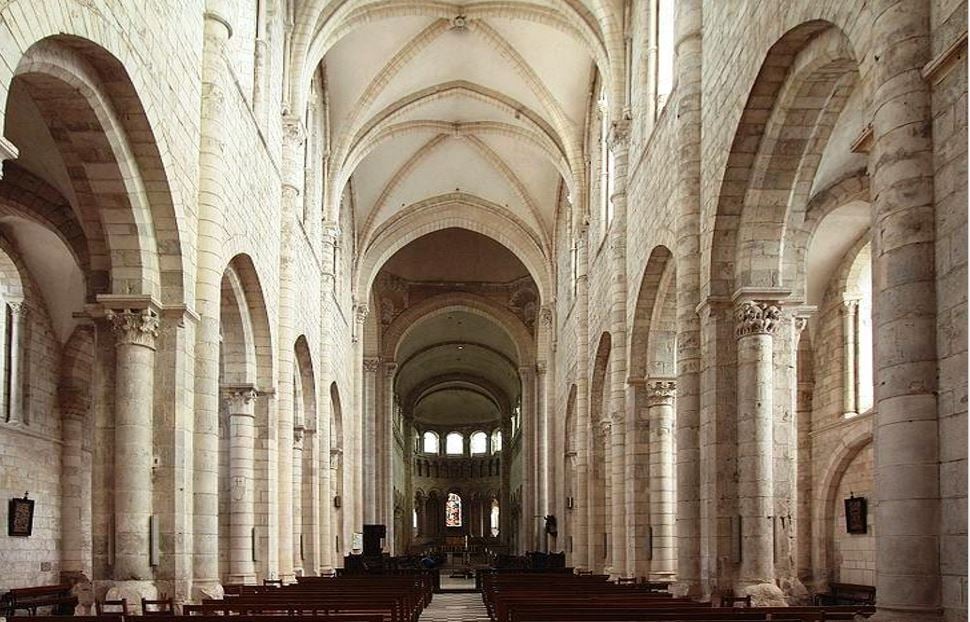 Fleury Abbey 3