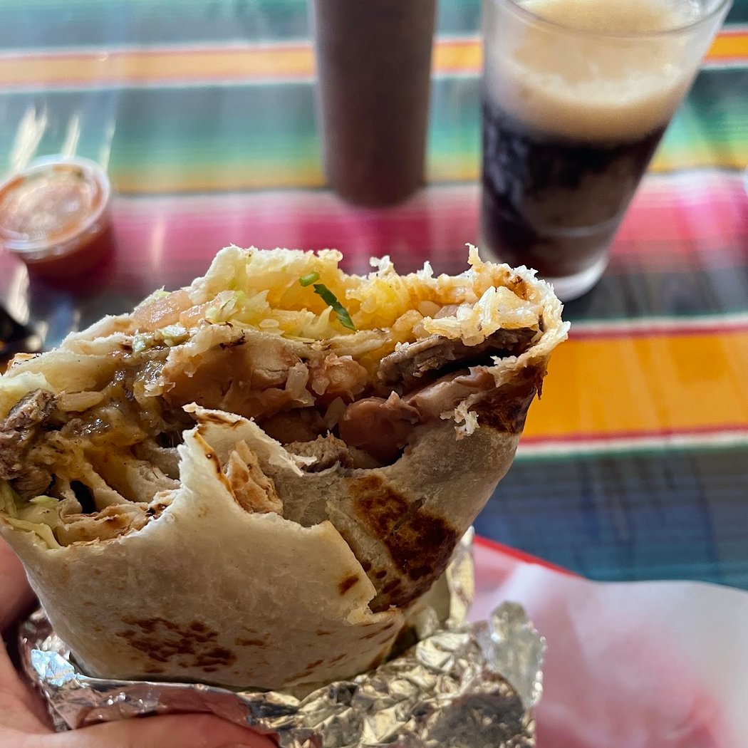 De La Hacienda Taqueria 2