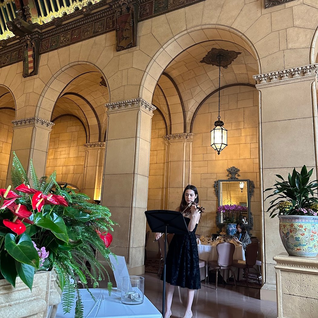 Rendezvous Court 2