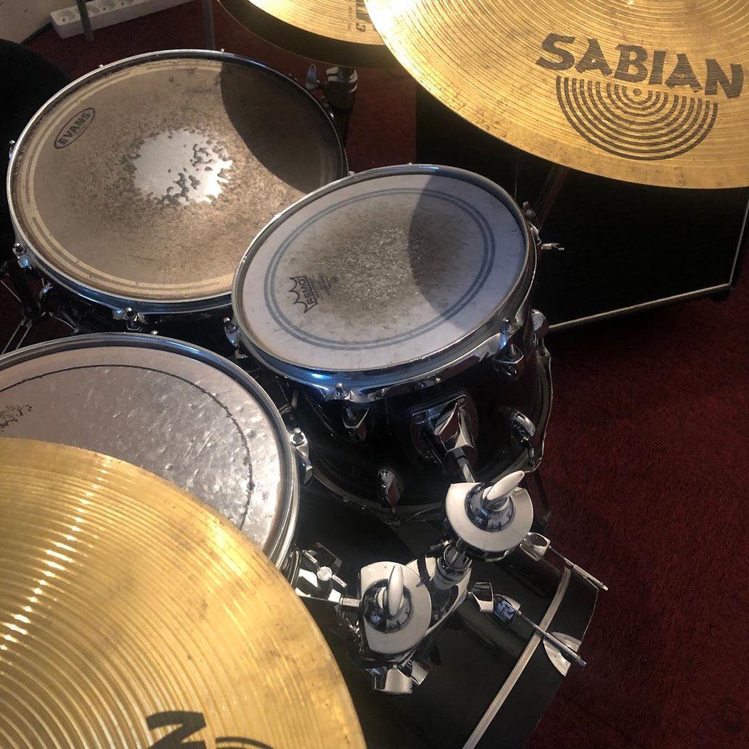 LES STUDIOS DECANIS 1