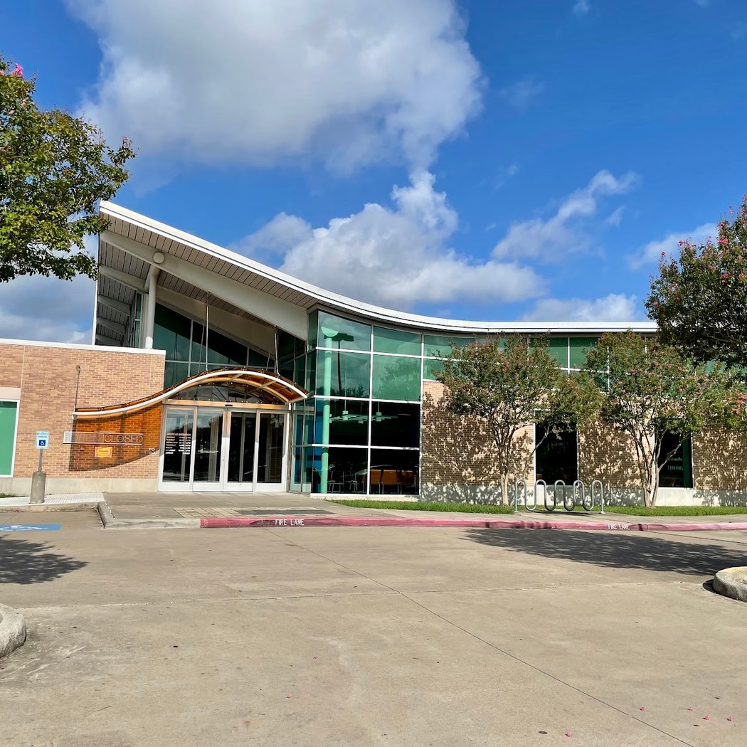 McGovern-Stella Link Neighborhood Library 3