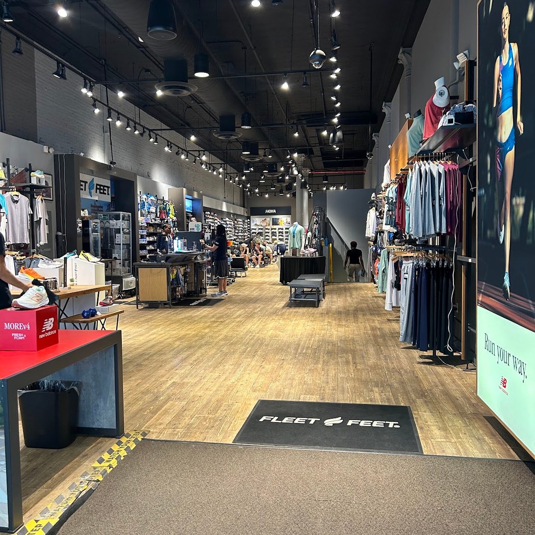 Shakeout Run with Molly Seidel, KT Tape, and Feetures 2