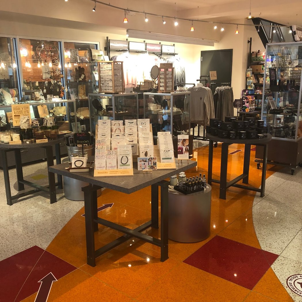 Vassar College Store 3